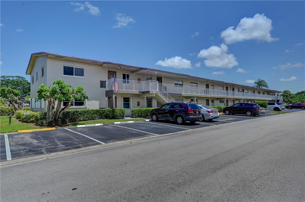 ORIOLE GARDENS TWO - Residential