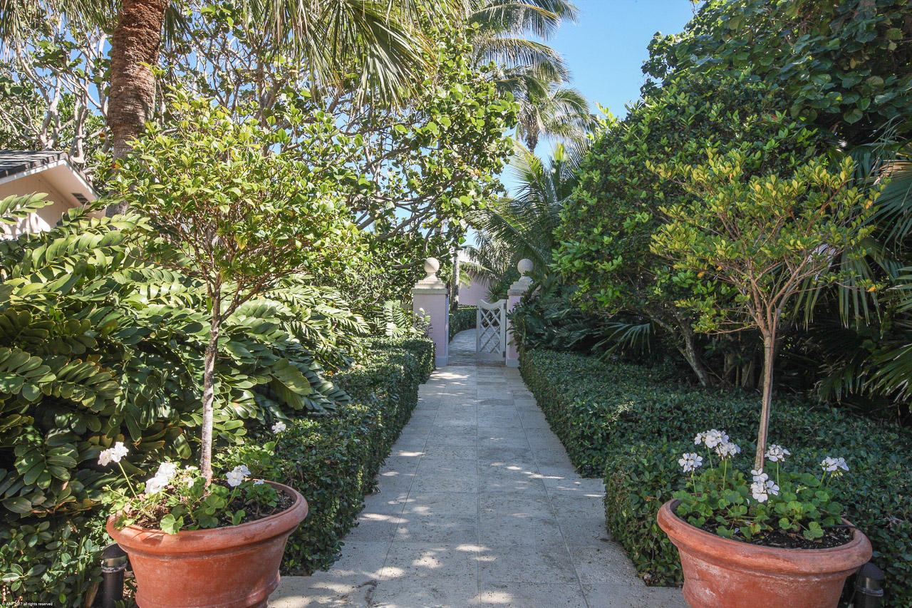 Jupiter Island - Residential