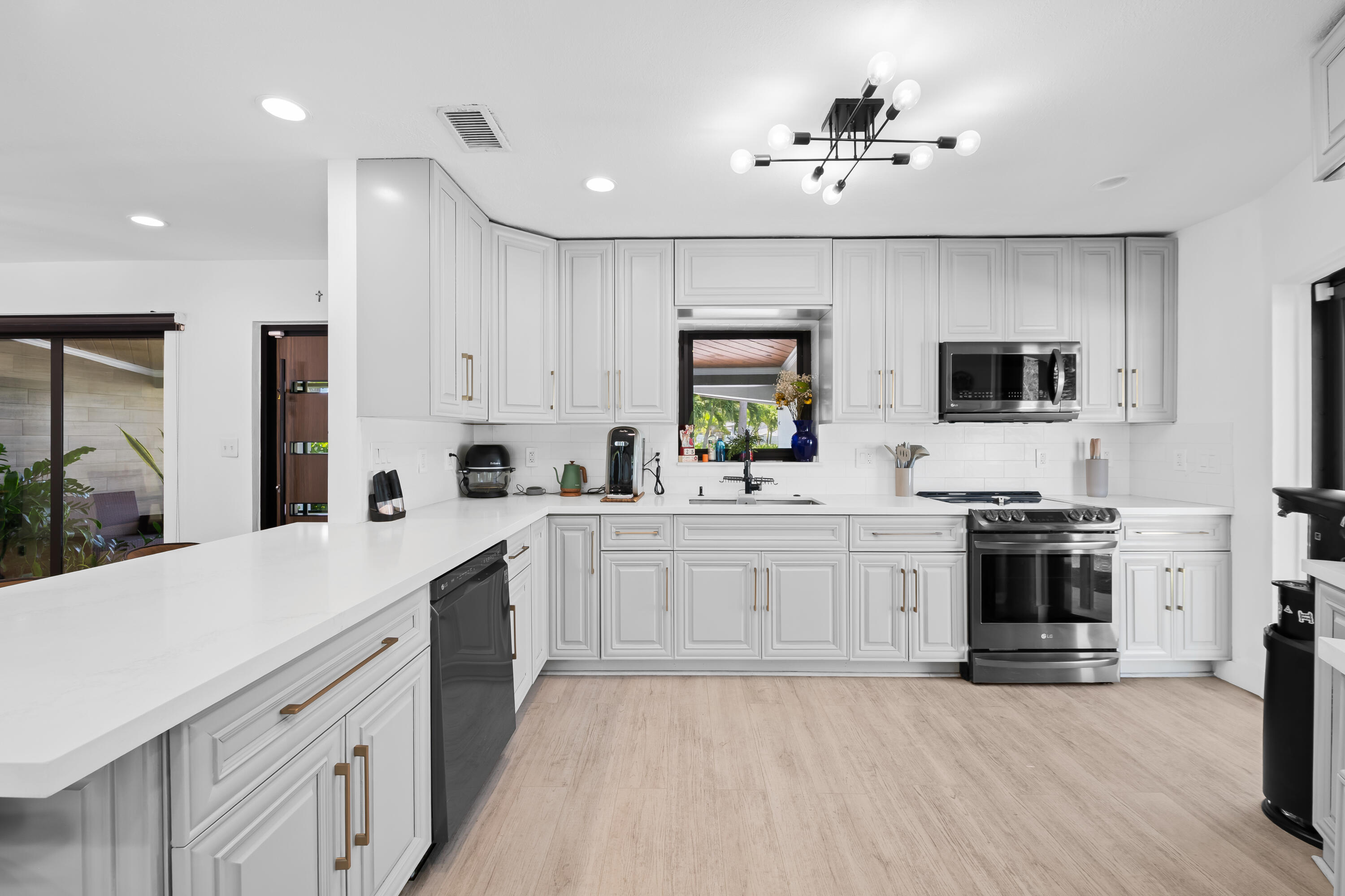 Beachway Estates 30-14 B - Residential