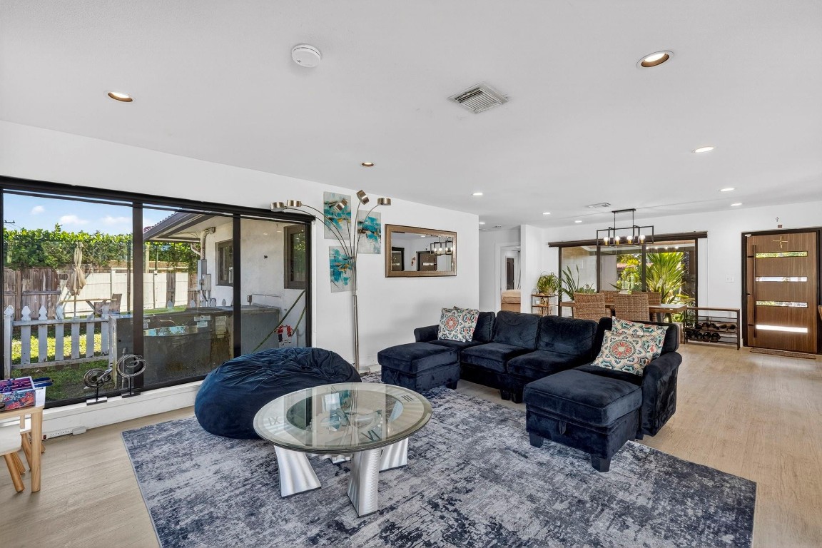 Beachway Estates 30-14 B - Residential