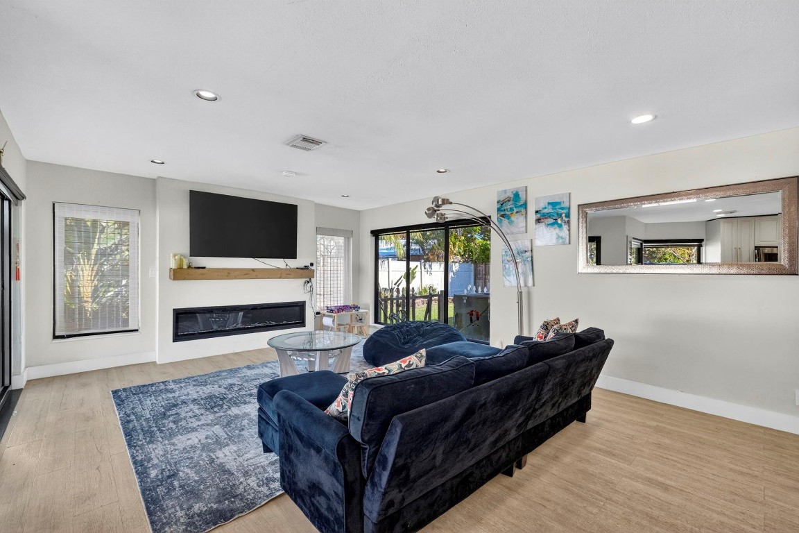 Beachway Estates 30-14 B - Residential