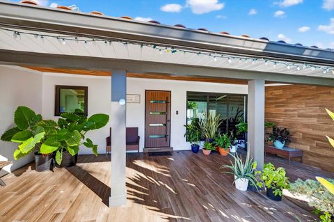 2601 NE 8th Court Pompano Beach FL 33062