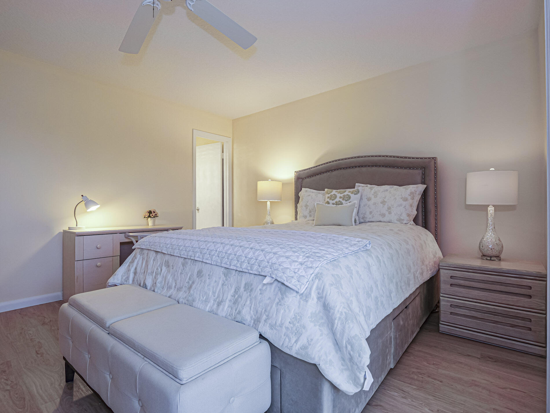 VISTA ROYALE PHASE IV BLDGS 83-111 - Residential