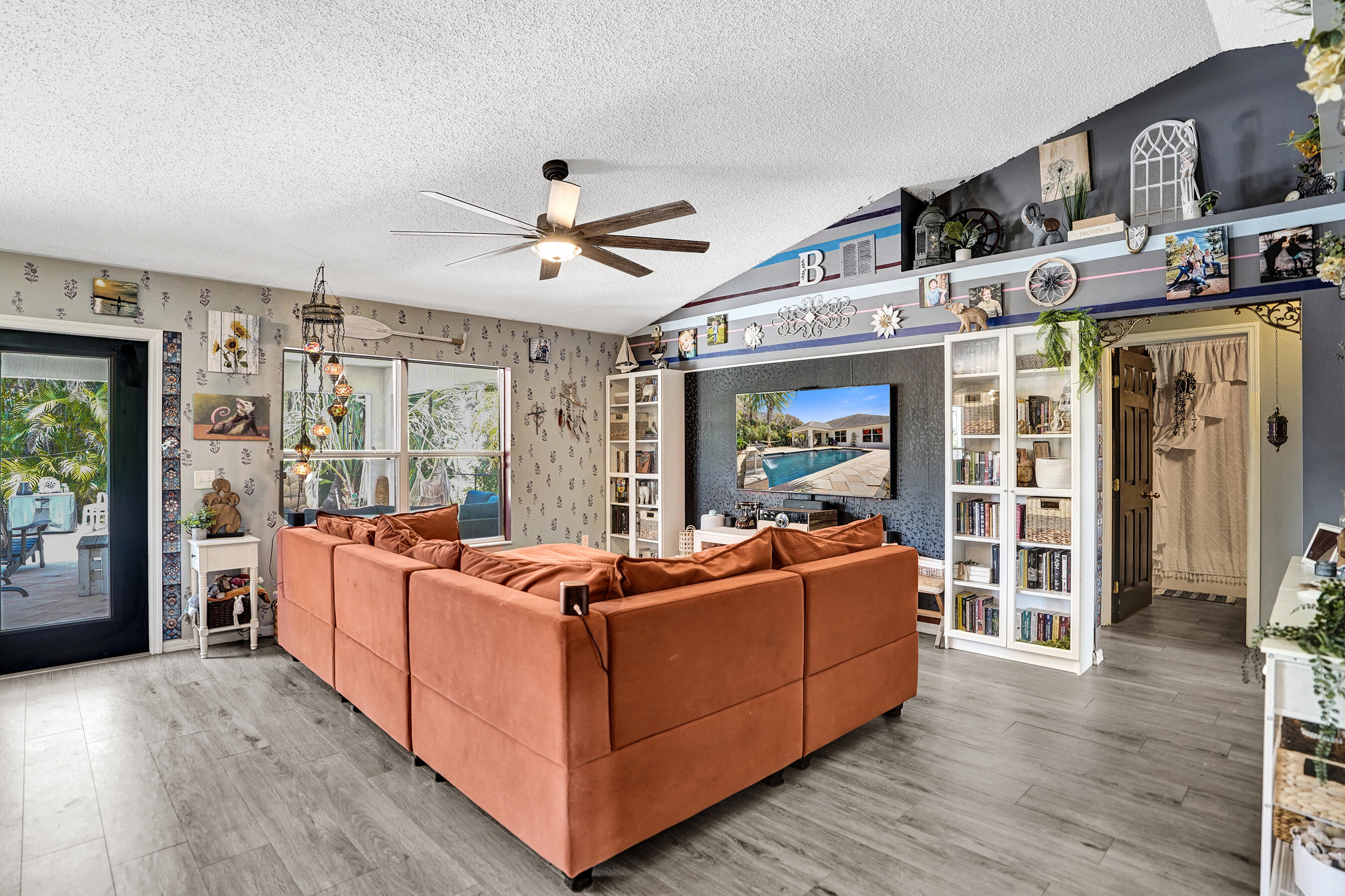 PORT ST LUCIE SECTION 15 - Residential