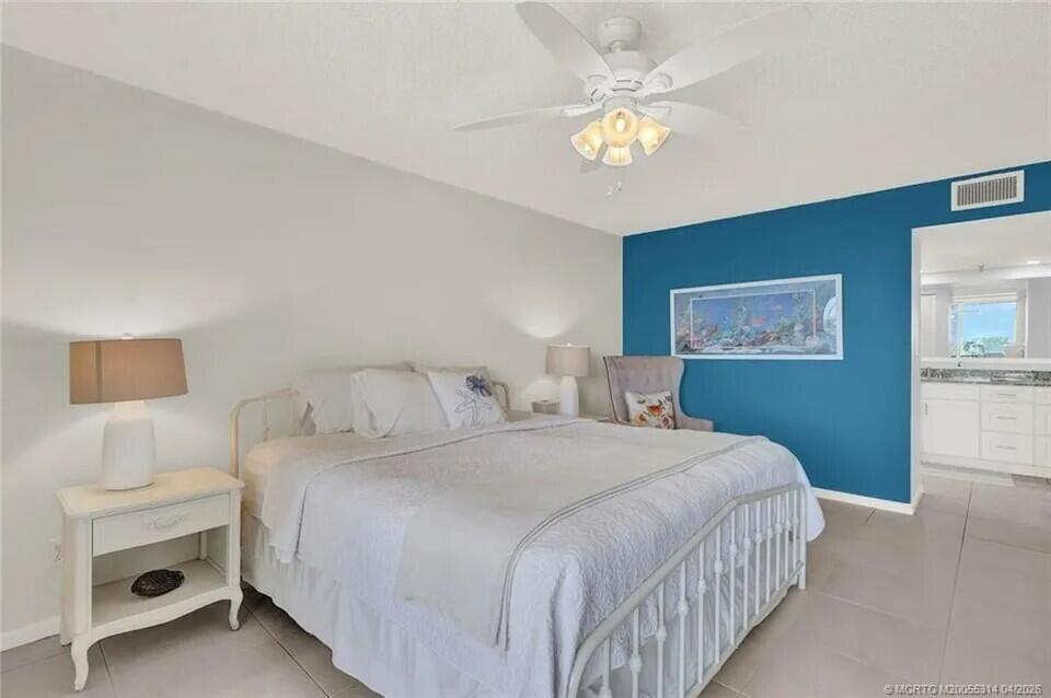2400 S Ocean Drive 4143