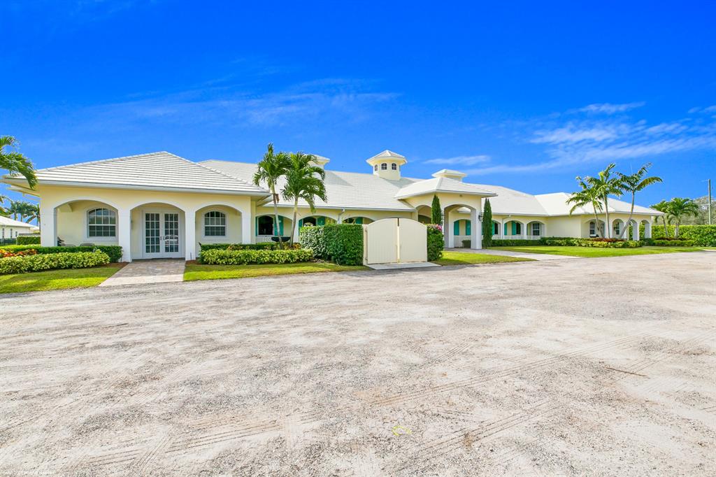 PALM BEACH POINT - Residential