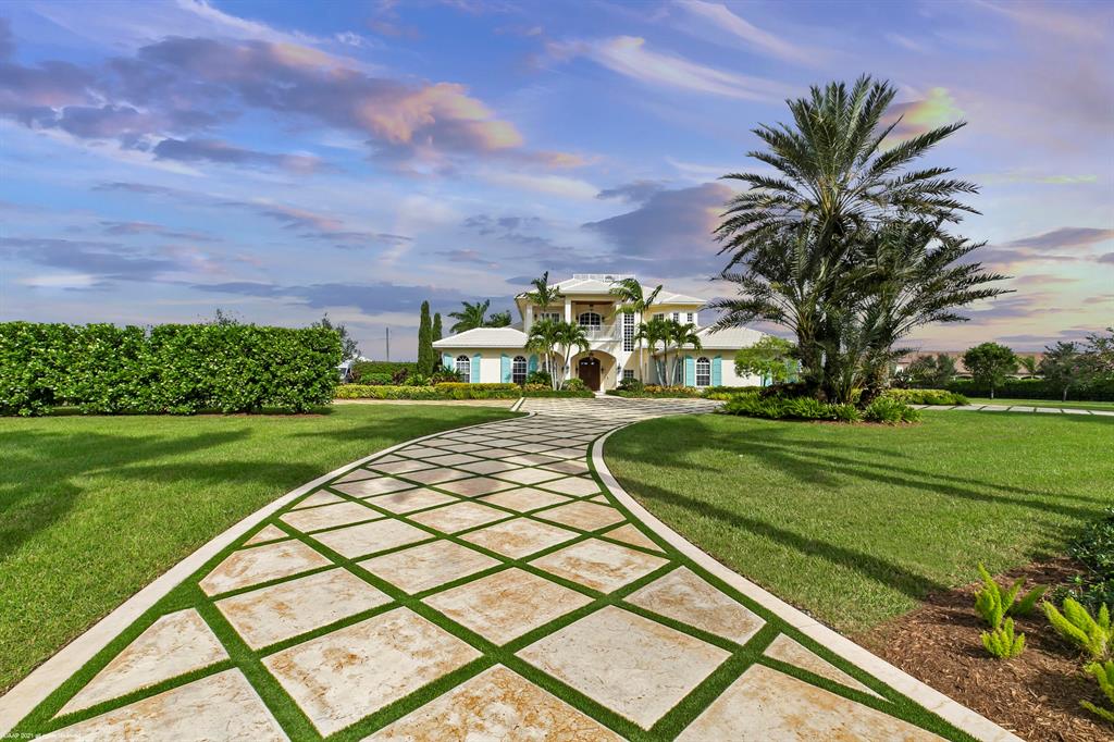 PALM BEACH POINT - Residential