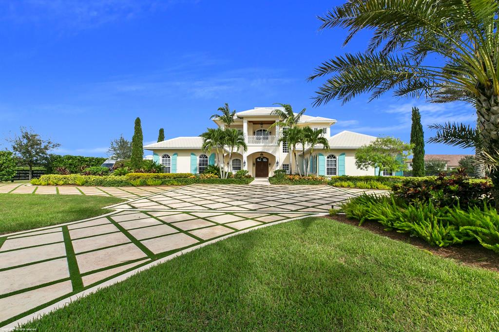 PALM BEACH POINT - Residential