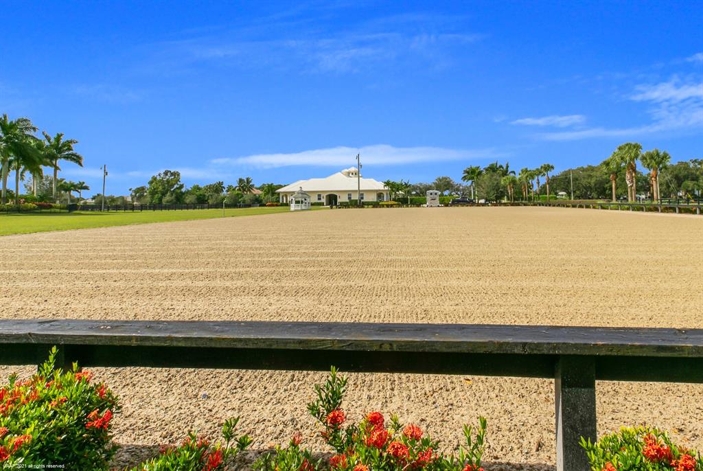 PALM BEACH POINT - Residential