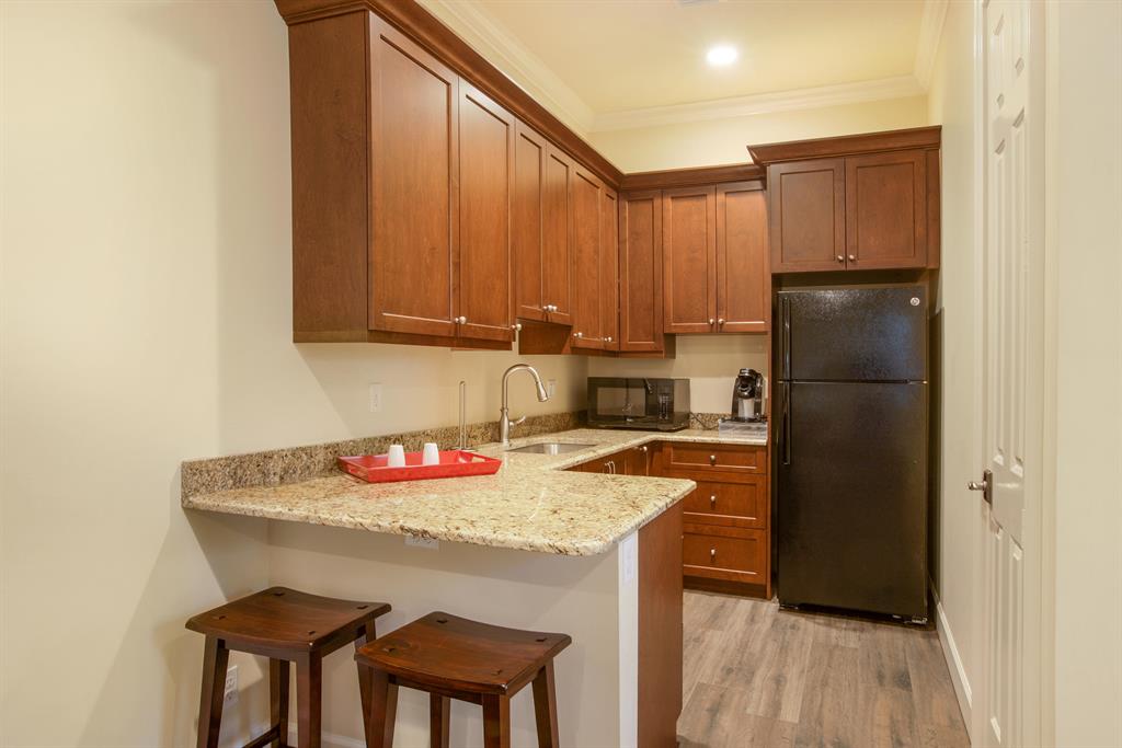 PALM BEACH POINT - Residential