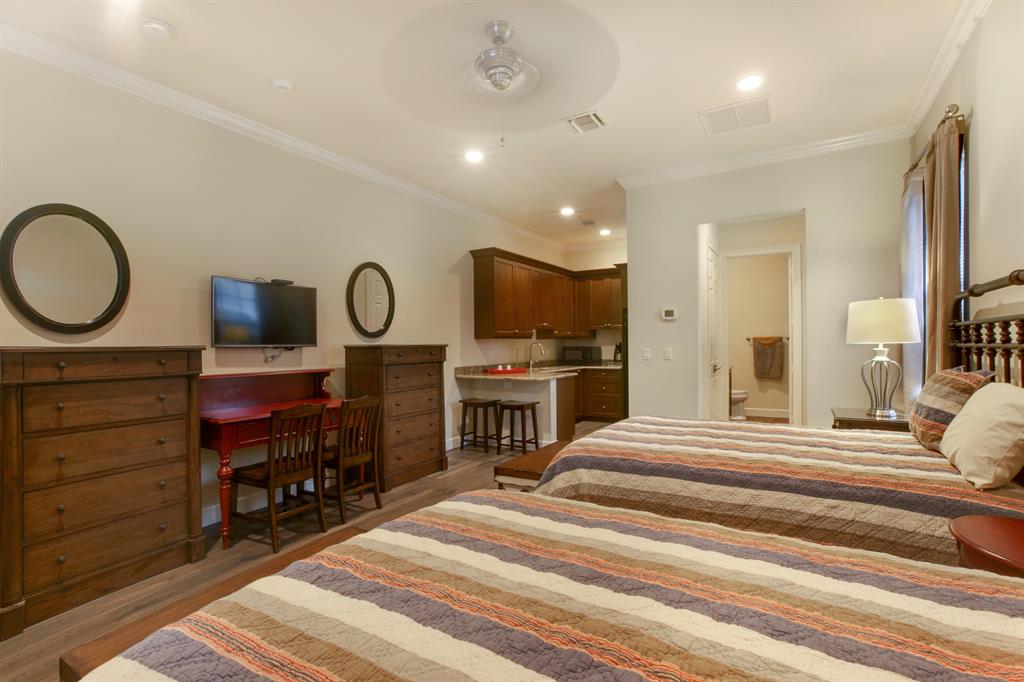 PALM BEACH POINT - Residential