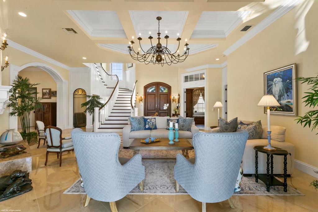 PALM BEACH POINT - Residential