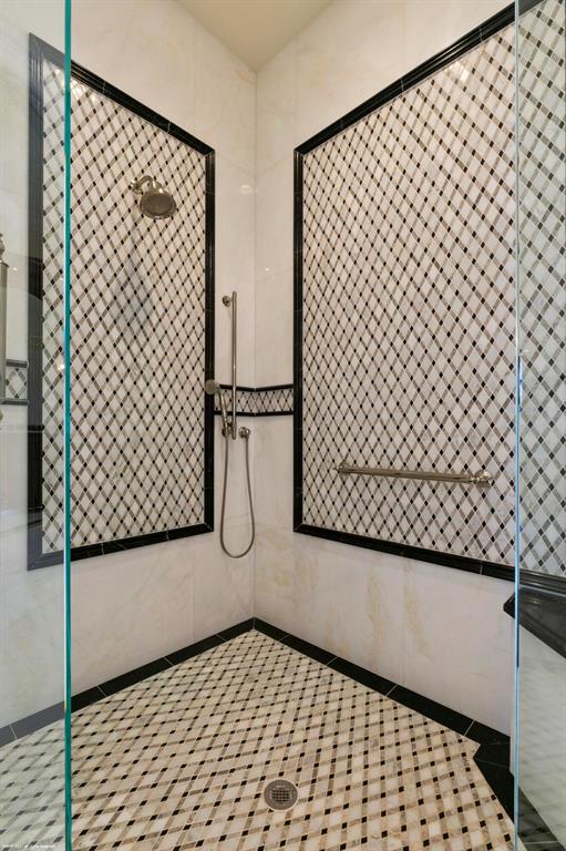 PALM BEACH POINT - Residential