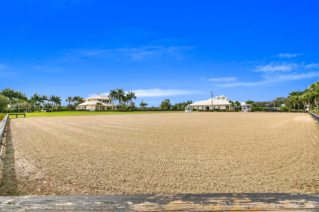 PALM BEACH POINT - Residential