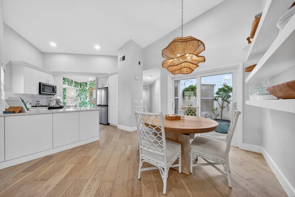 MARTIN DOWNS PLAT NO 29 (AKA MONARCH COUNTRY CLUB) - Residential