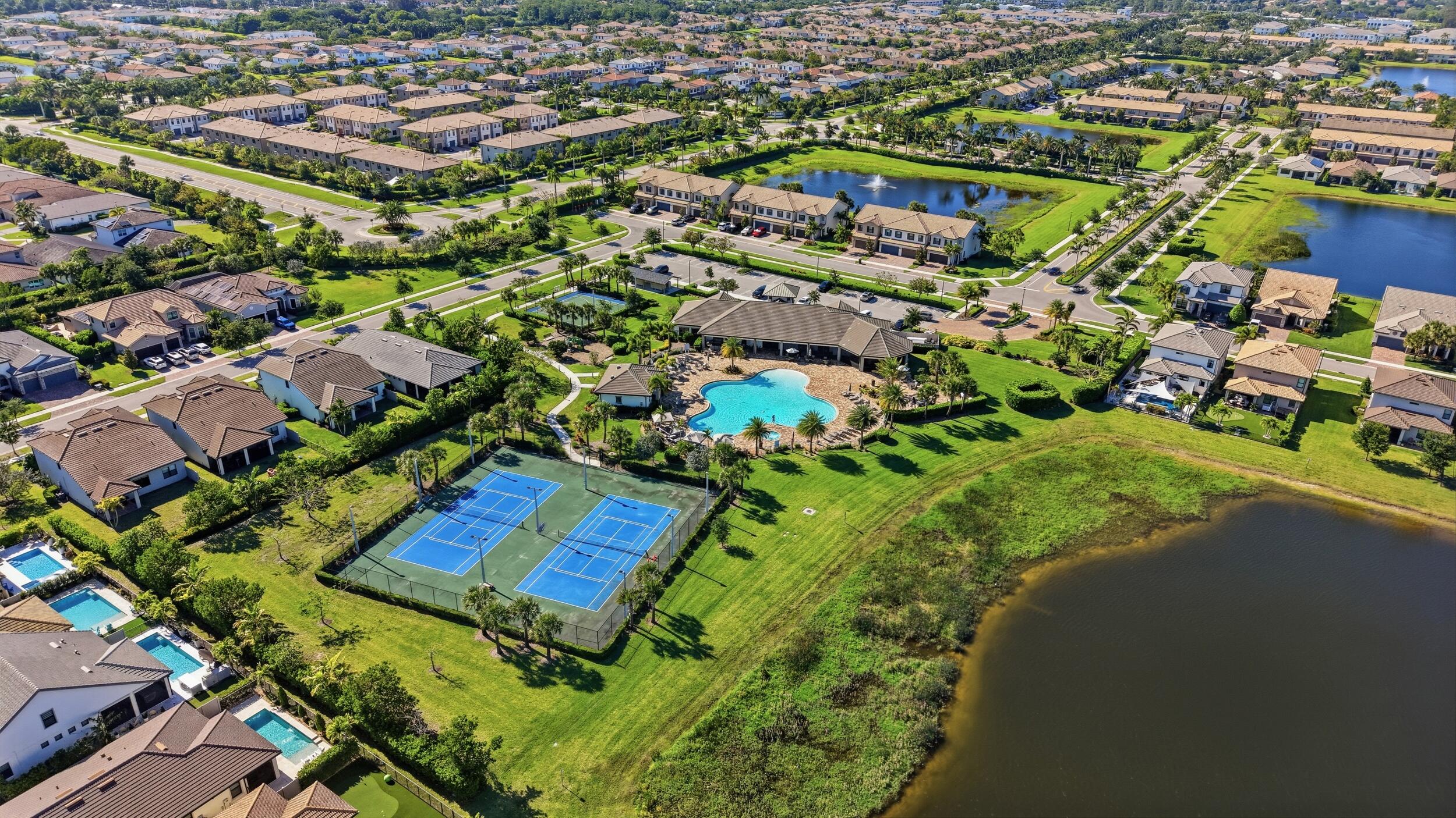 FIELDS AT GULFSTREAM POLO - Residential