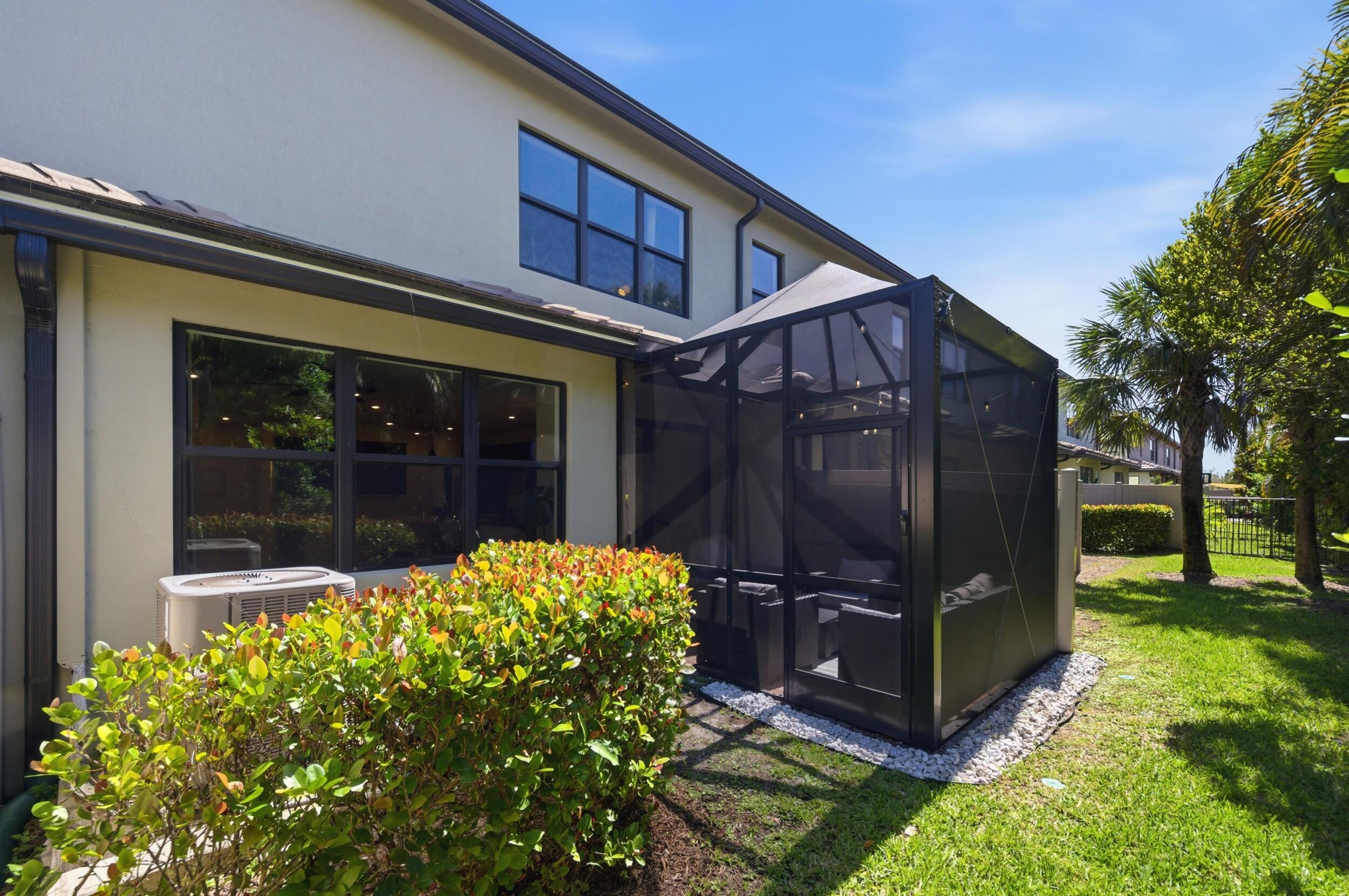 FIELDS AT GULFSTREAM POLO - Residential