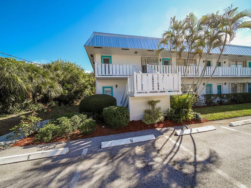 Photo of 2929 SE Ocean Boulevard #105-10, Stuart, FL 34996 (MLS # R10772659)