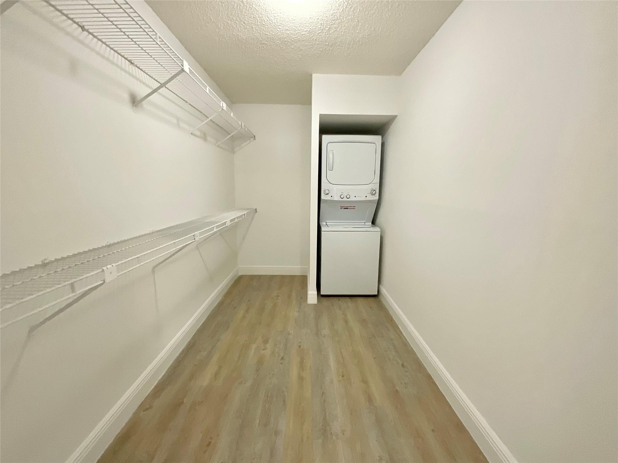 BLUE FONTAINE TRACT - Residential Lease