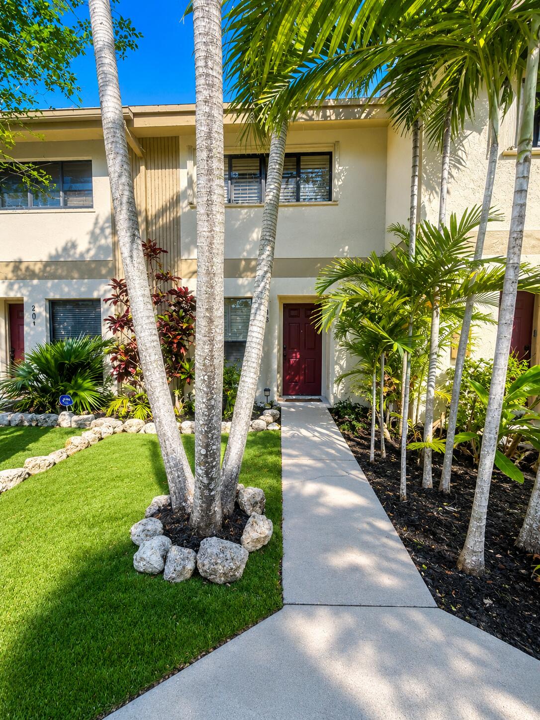 PINES OF OAKLAND FOREST WEST - Residential