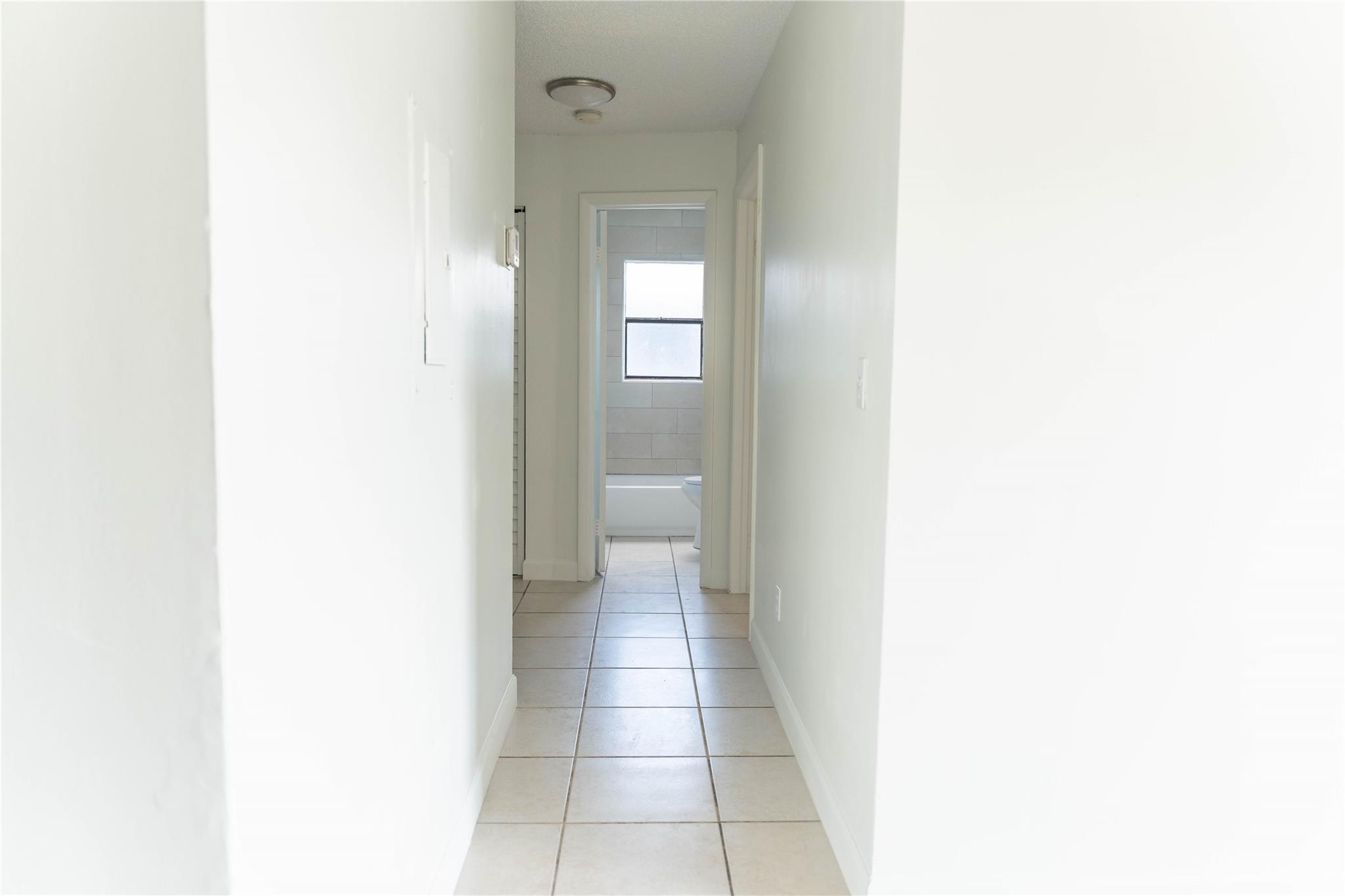 Castlewood 71-37 B - Residential Lease