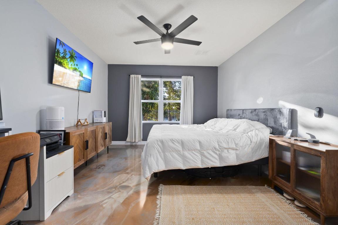 PORT ST LUCIE SECTION 33 - Residential