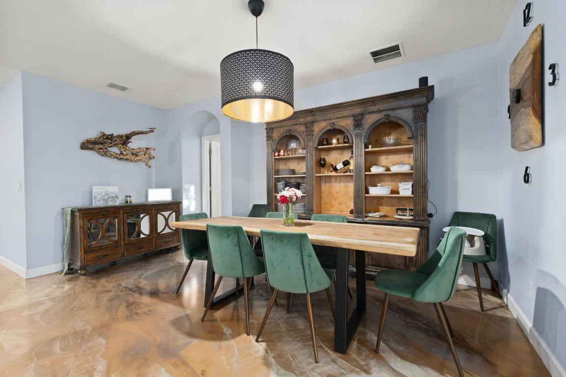 PORT ST LUCIE SECTION 33 - Residential