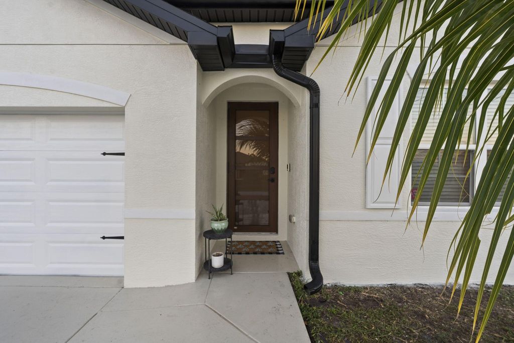 Photo of 4682 SW Babylon Street, Port Saint Lucie, FL 34953 (MLS # R11155240)