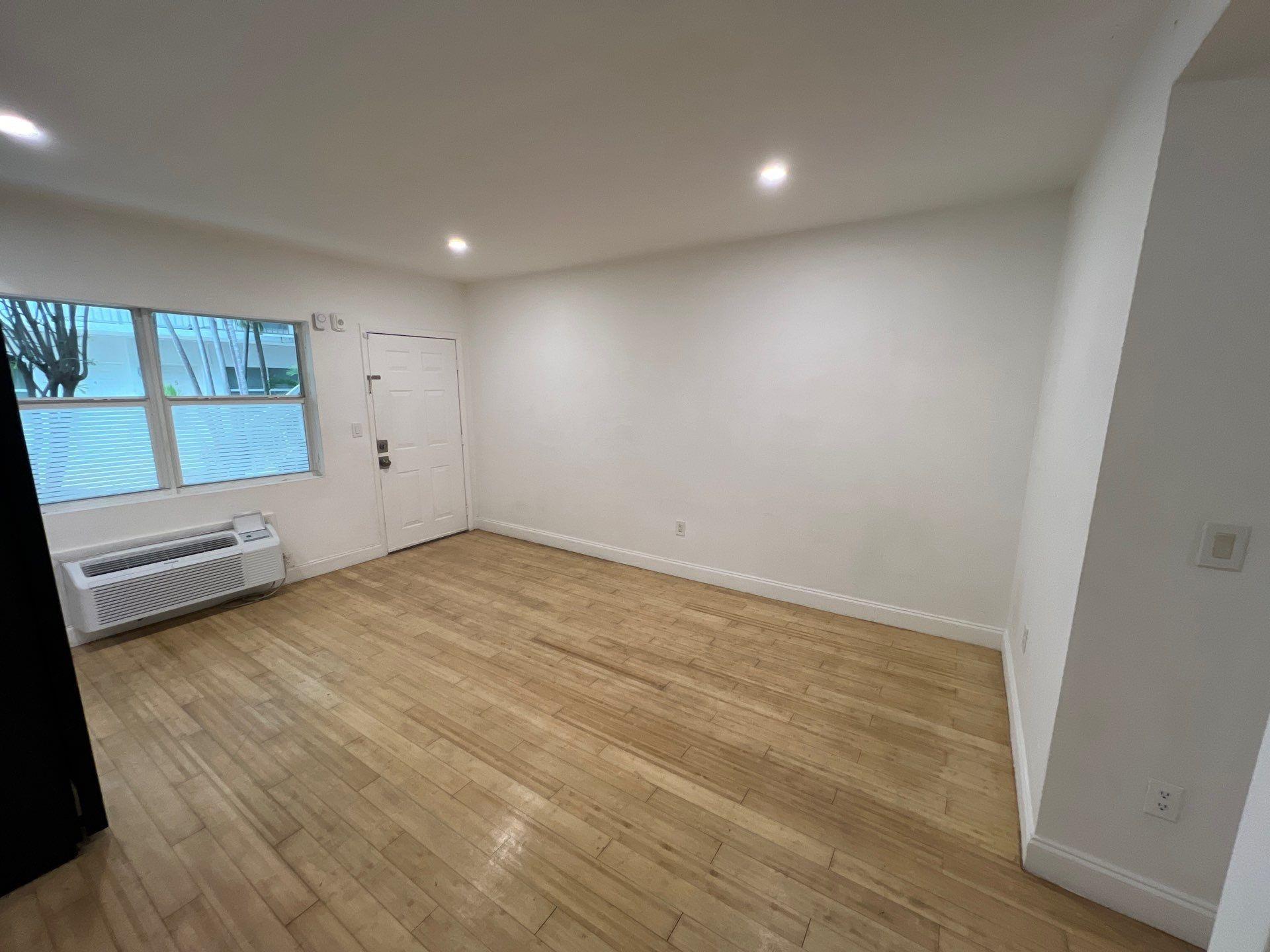 8080 Tatum Waterway Dr 10