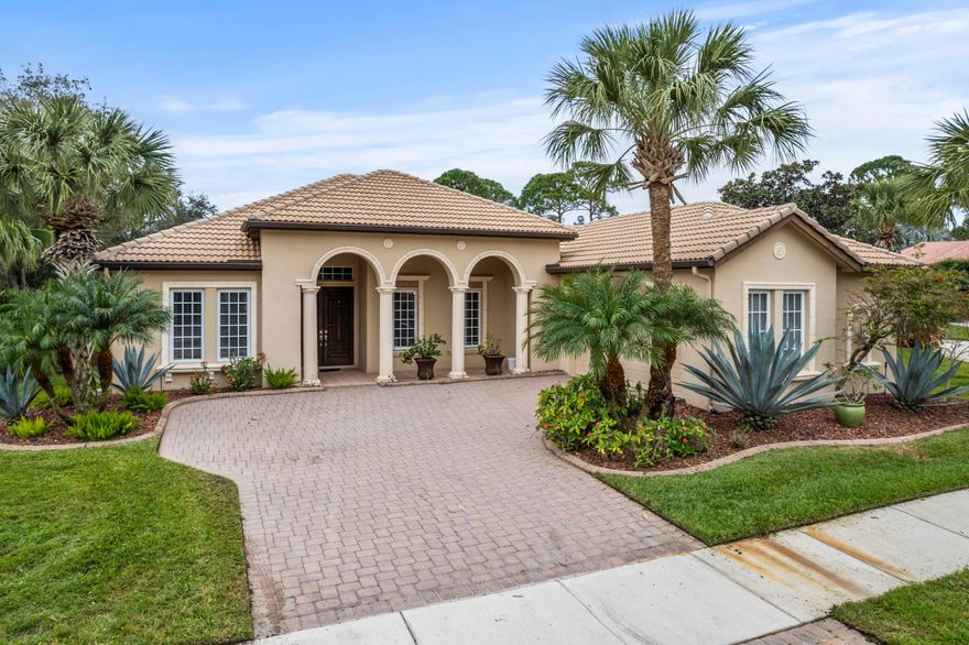 Super Clean and Super Maintained! This 3BR 3BA Single Family Home for Rent features Open Concept with Tons of Natural Light. Centrally located in the Beautiful Gated Neighbohood of /the Vineyards in Saint Lucie West! Home also Features Granite Kitchen and Tile Throughout. Available Now!