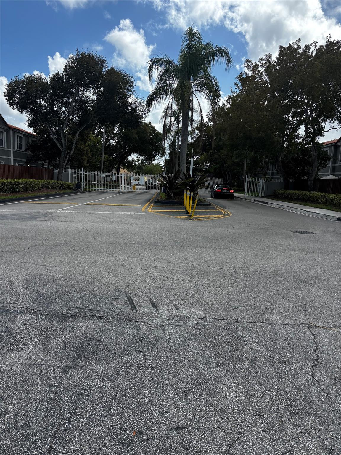 LAKEVIEW TOWNHOMES - Residential