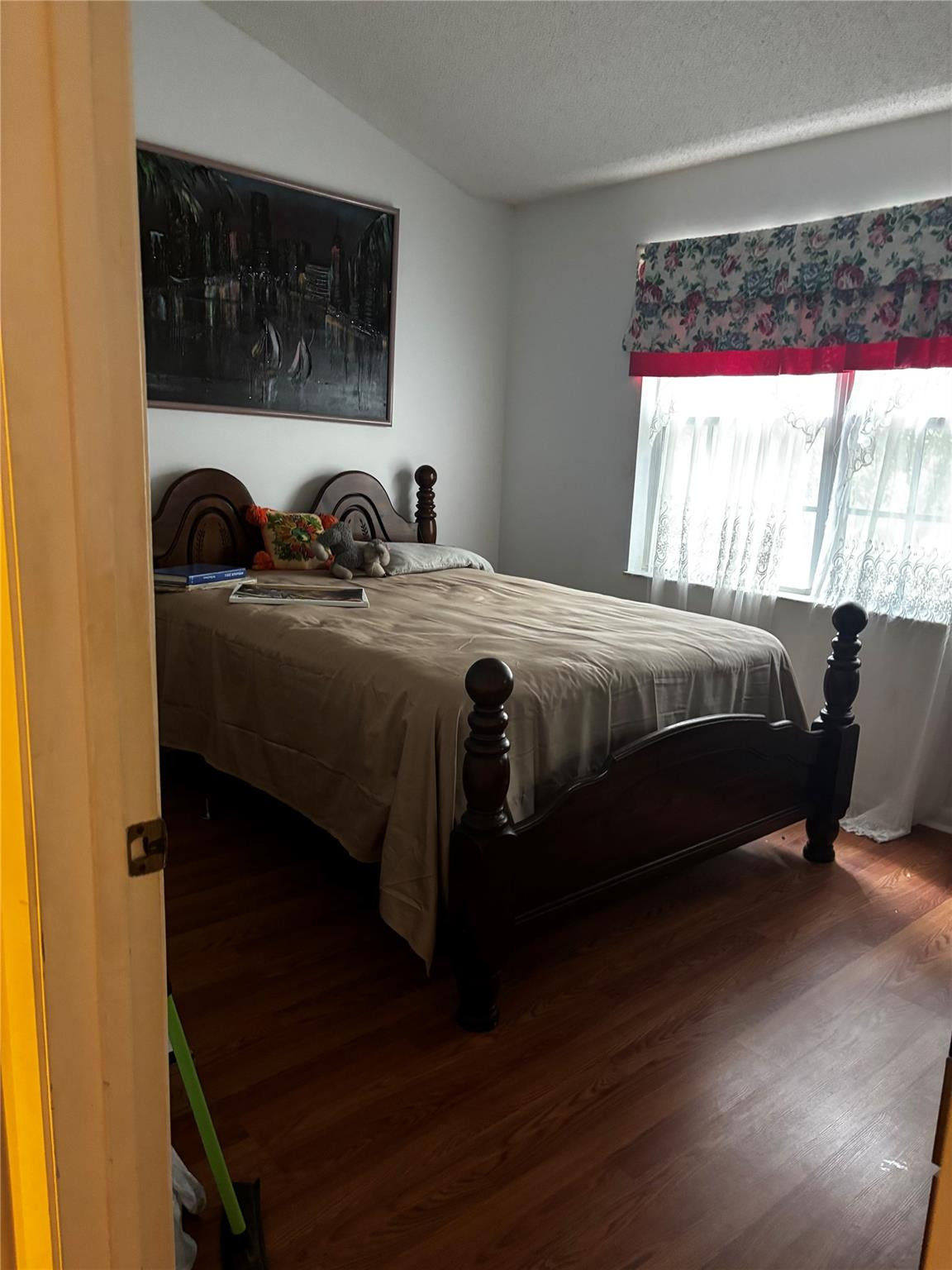 LAKEVIEW TOWNHOMES - Residential