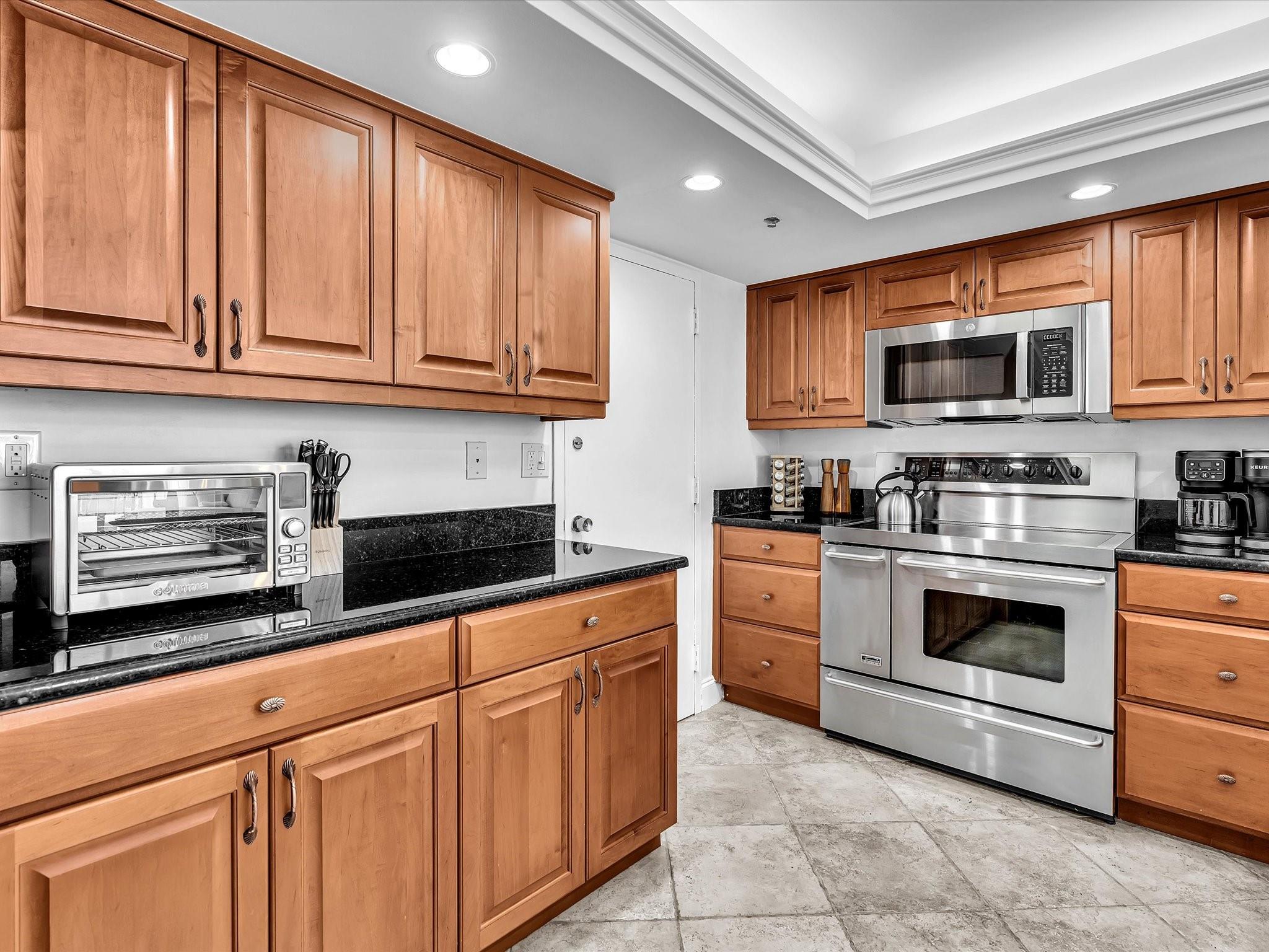 OPAL TOWERS WEST CONDO - Residential Lease