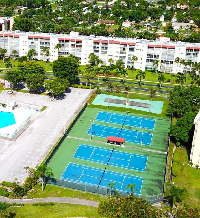 POINCIANA PLACE CONDO A,B AND C - Residential