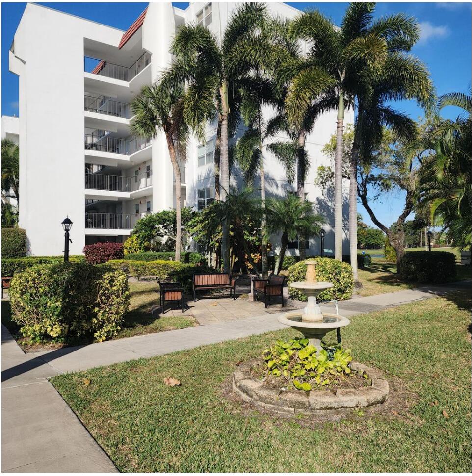 POINCIANA PLACE CONDO A,B AND C - Residential