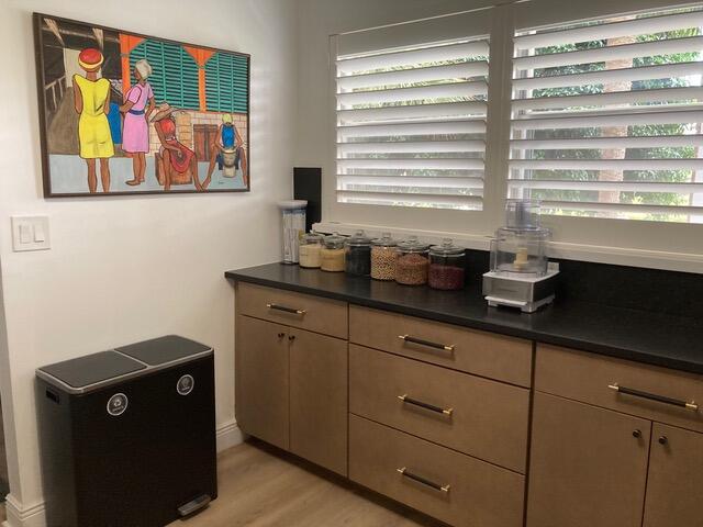 POINCIANA PLACE CONDO A,B AND C - Residential