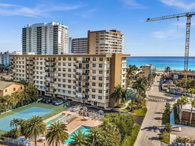 TRADEWINDS OF POMPANO CON - Residential