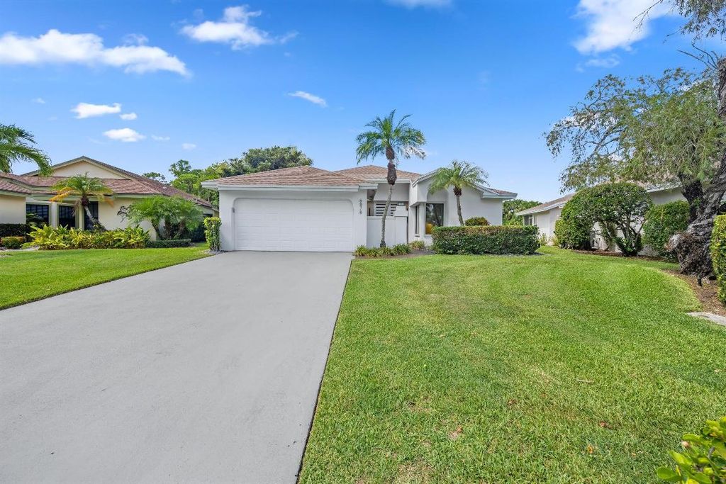 Photo of 6878 Touchstone Circle, Palm Beach Gardens, FL 33418 (MLS # R11114023)