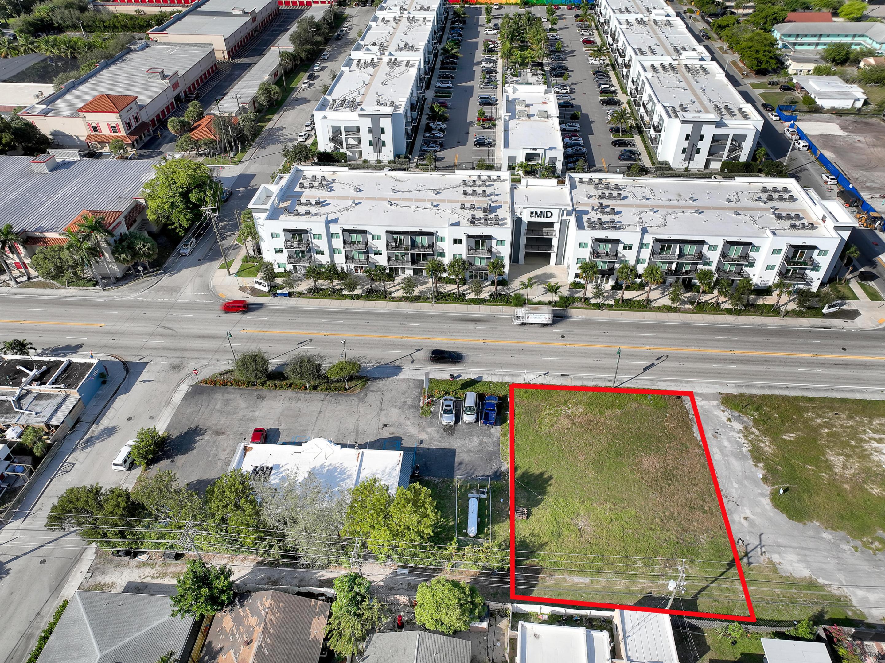 NORTH LAKE WORTH IN PB 5 PGS 48 & 49 - Land