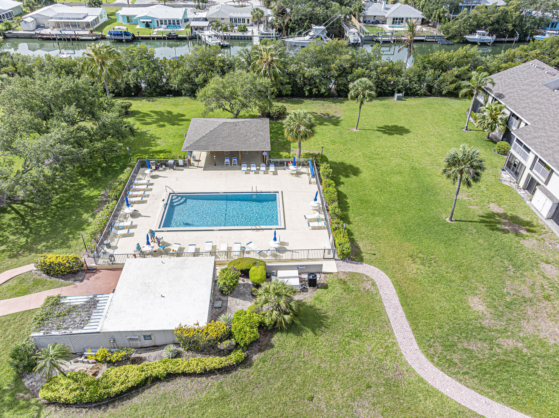 THE SANDS SECTION 1 CONDOMINIUM - Residential