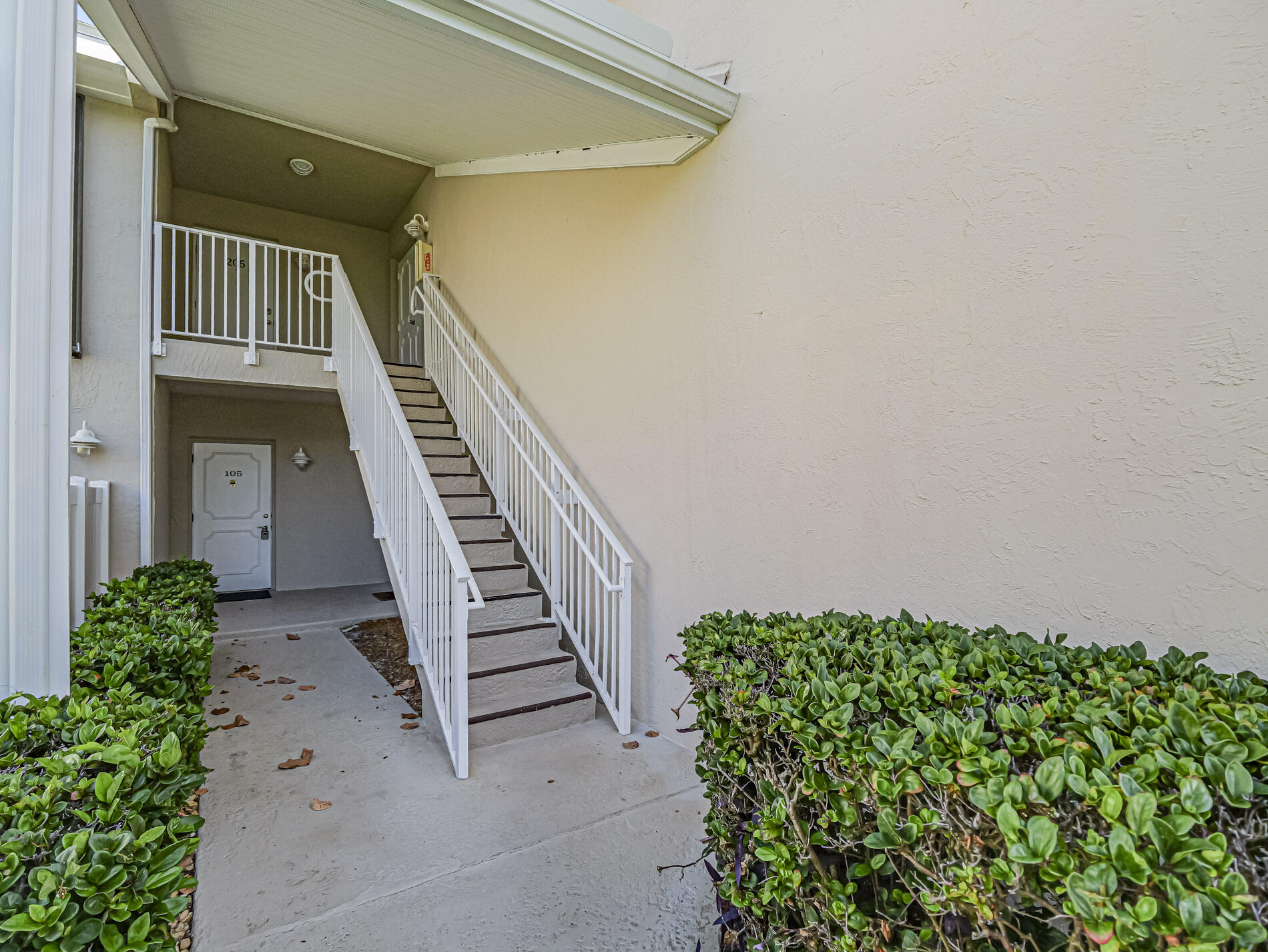 THE SANDS SECTION 1 CONDOMINIUM - Residential