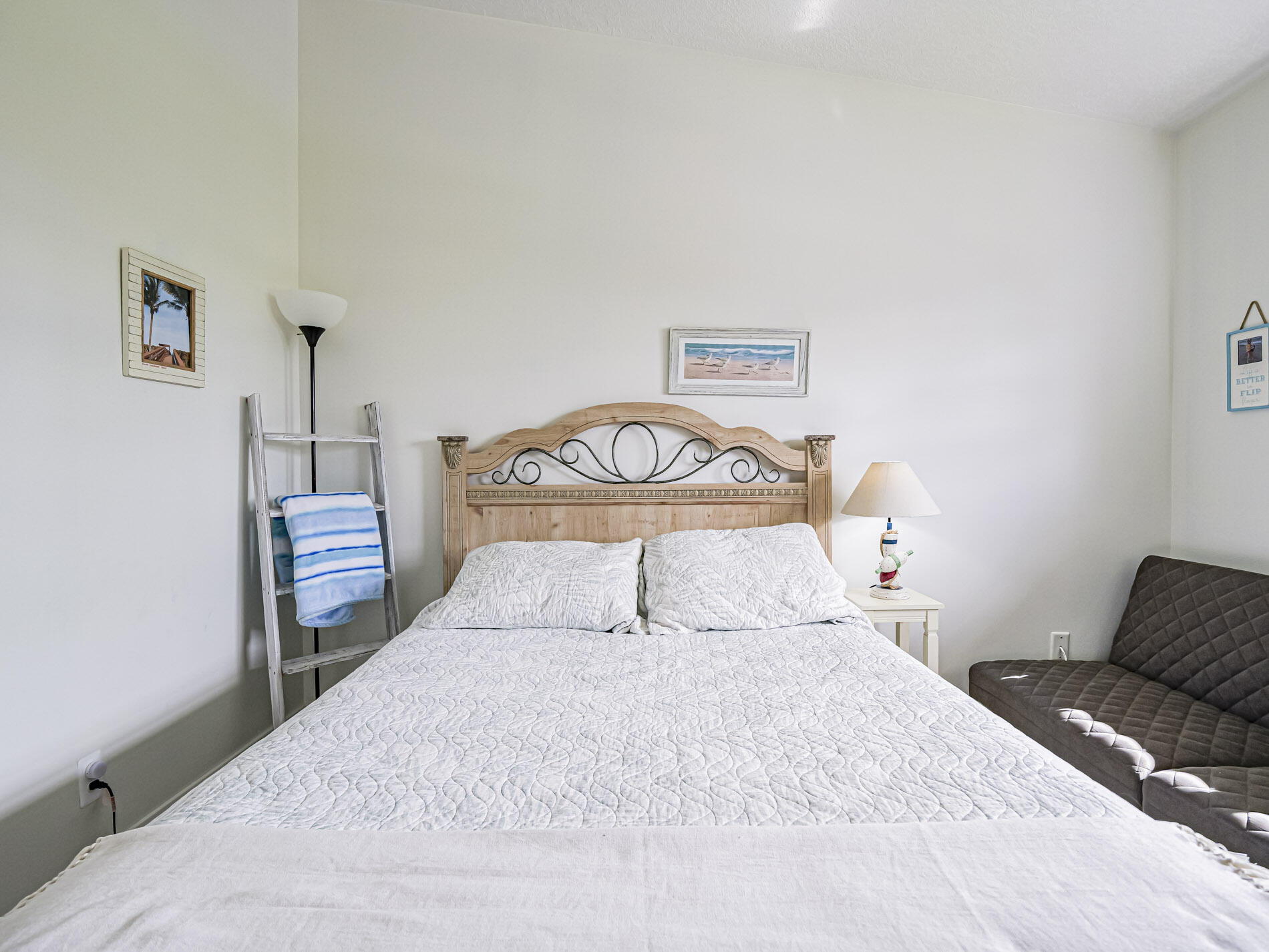 THE SANDS SECTION 1 CONDOMINIUM - Residential