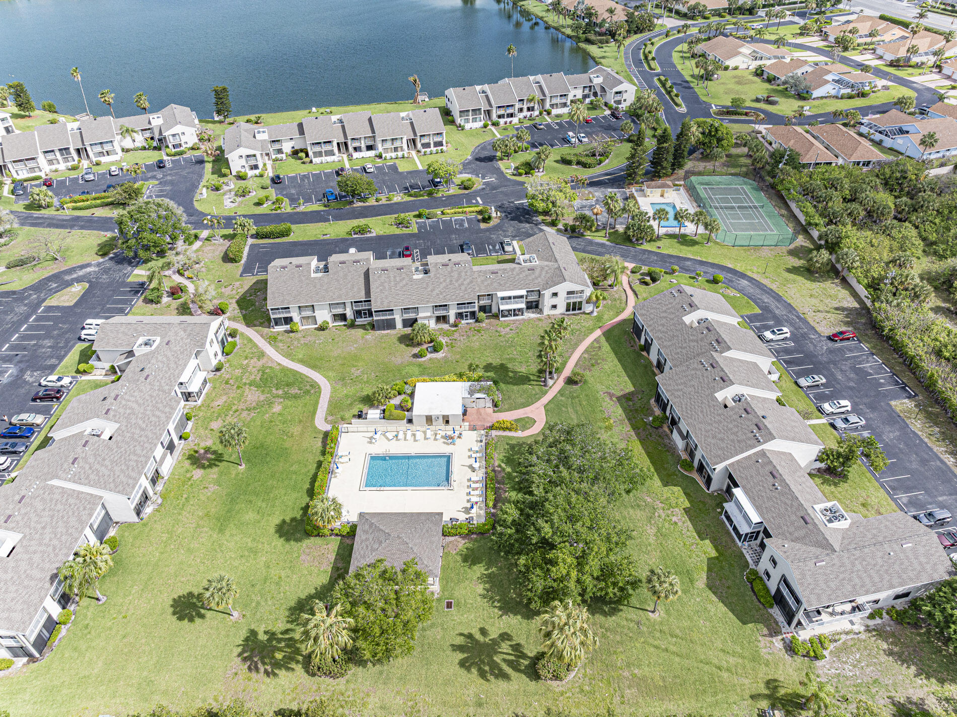 THE SANDS SECTION 1 CONDOMINIUM - Residential