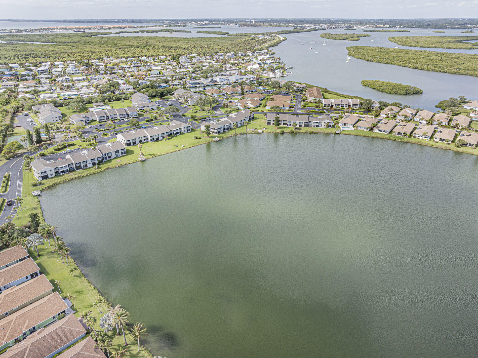 THE SANDS SECTION 1 CONDOMINIUM - Residential