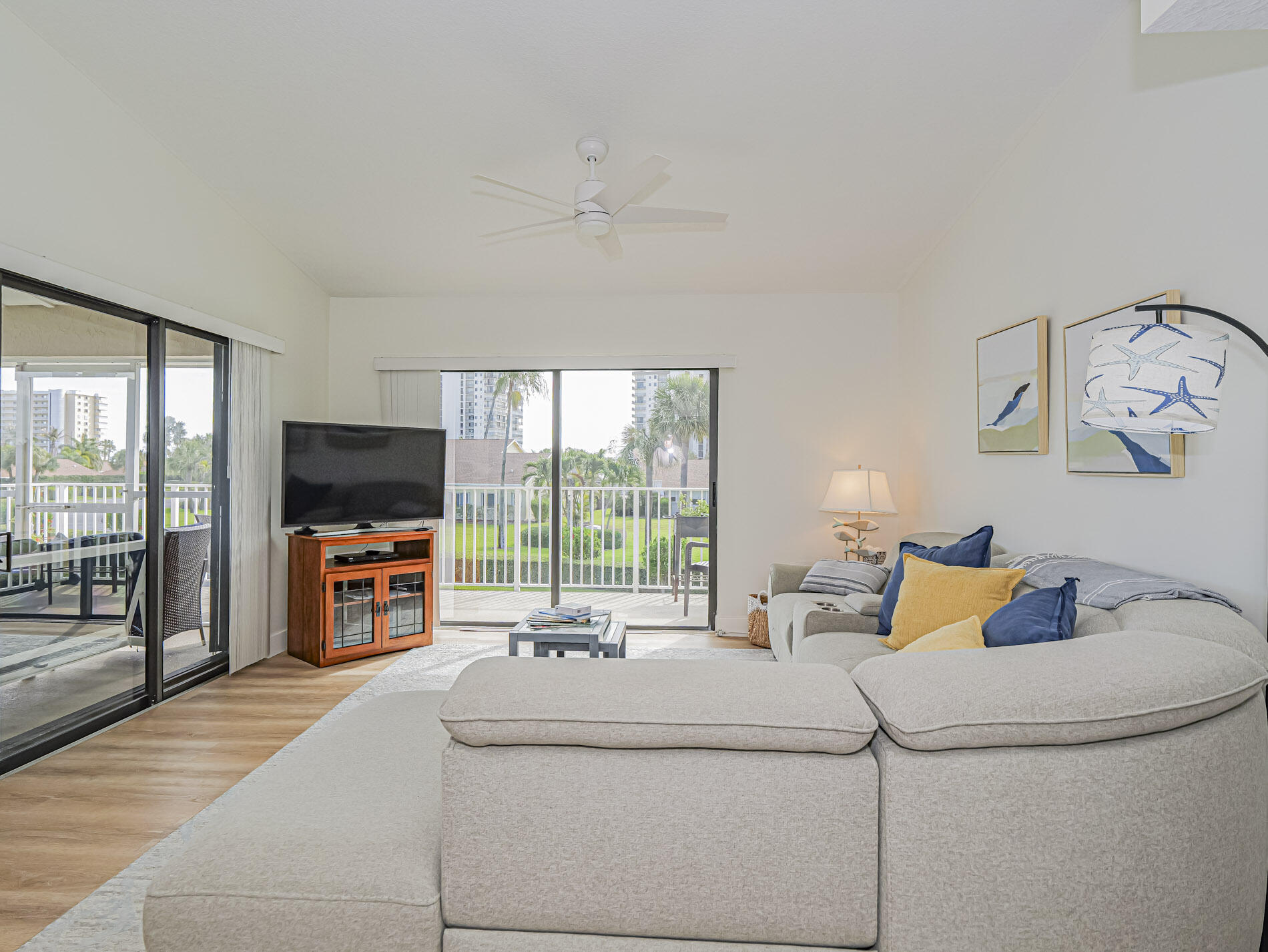 THE SANDS SECTION 1 CONDOMINIUM - Residential