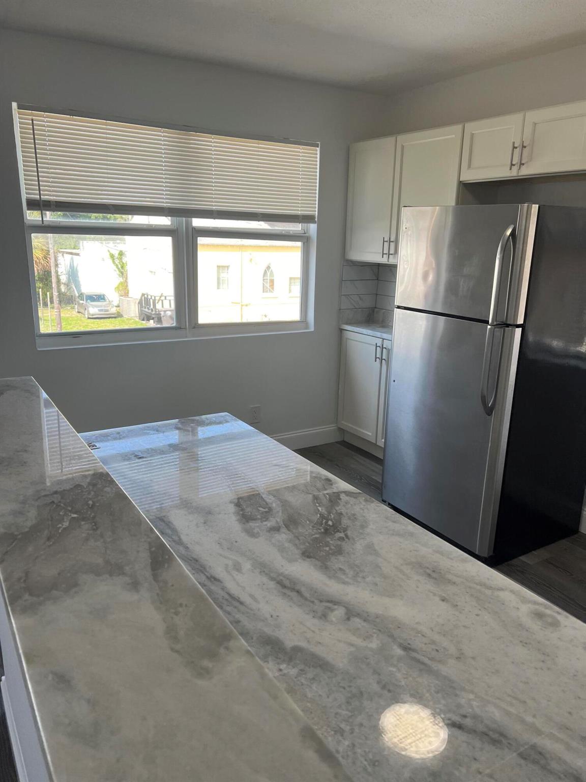 View photos, virtual tours, details... 1010 Adams Street