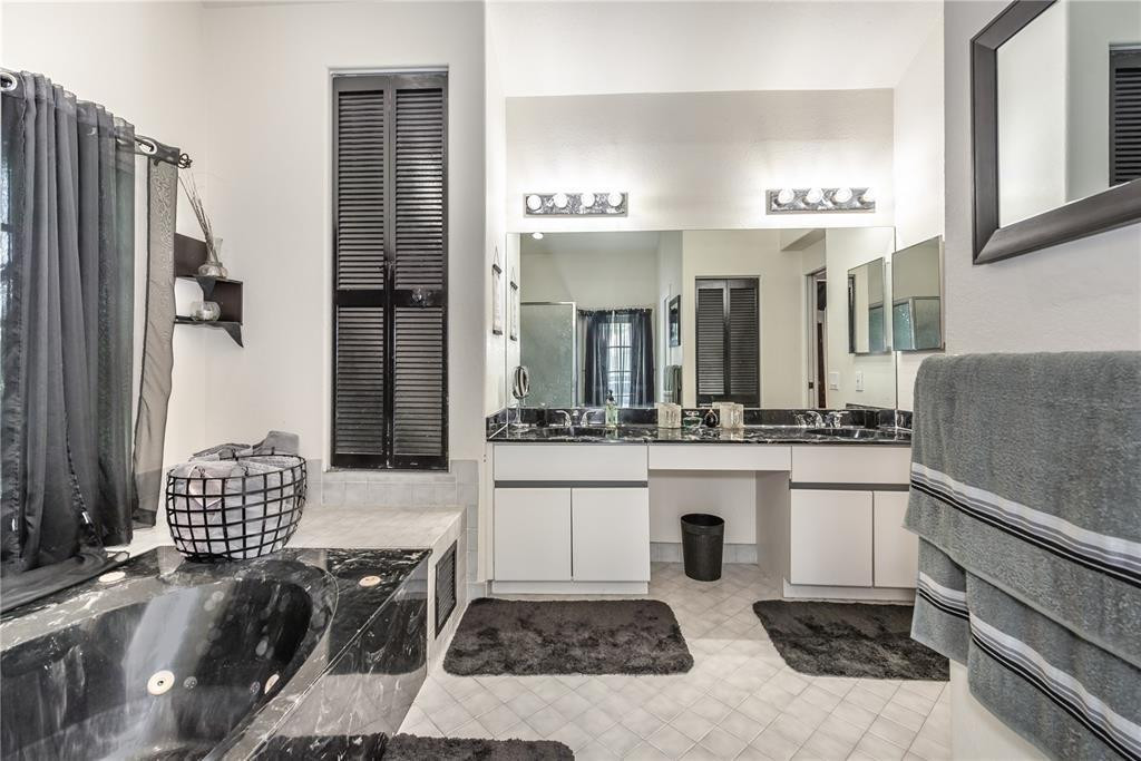 LAGUNA SPRINGS - Residential