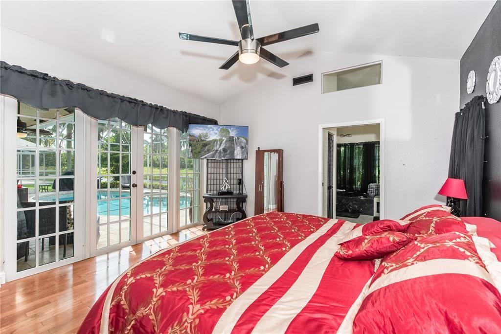 LAGUNA SPRINGS - Residential