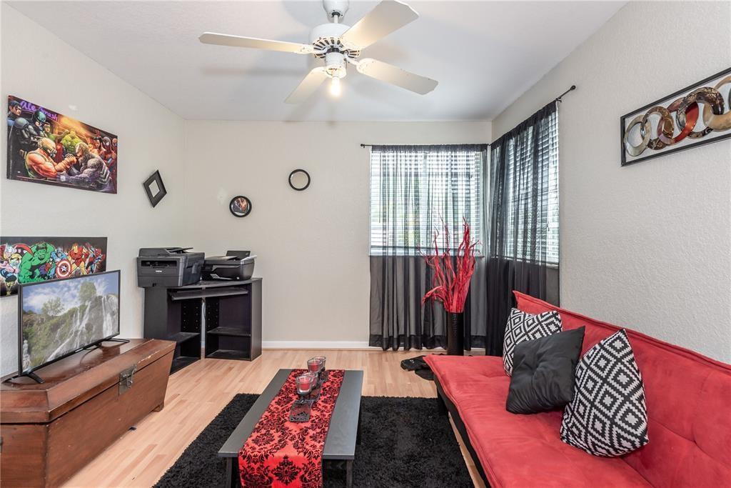 LAGUNA SPRINGS - Residential