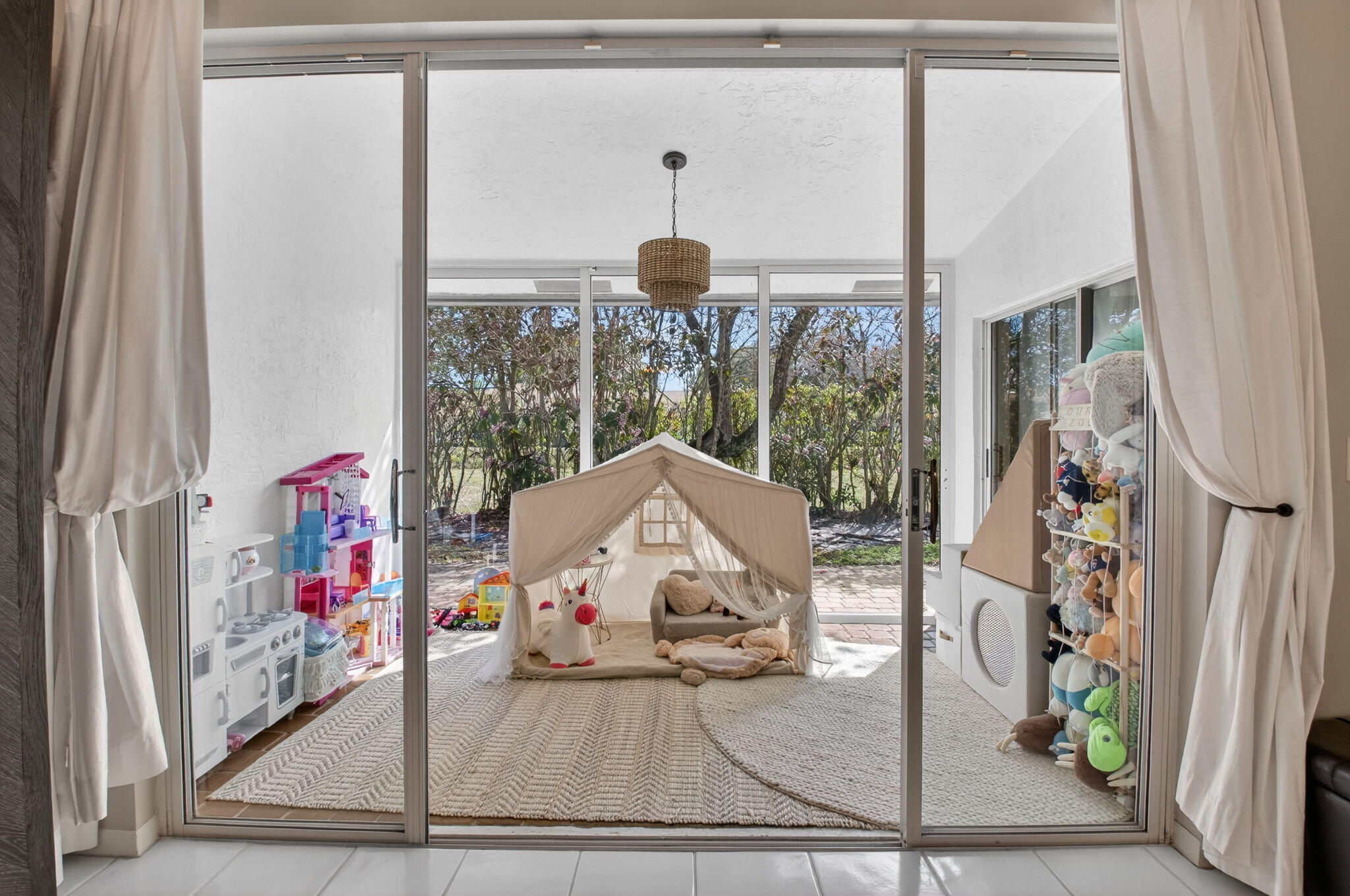 VILLA SAN REMO - Residential